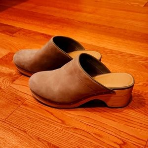 Ann Taylor Loft suede clogs size 9.5